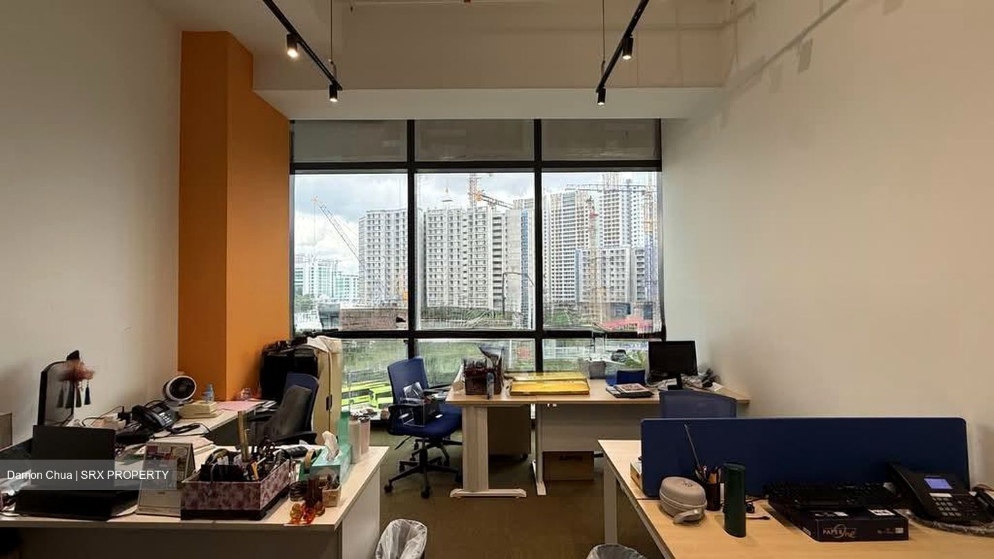Woods Square (D25), Office #570926591